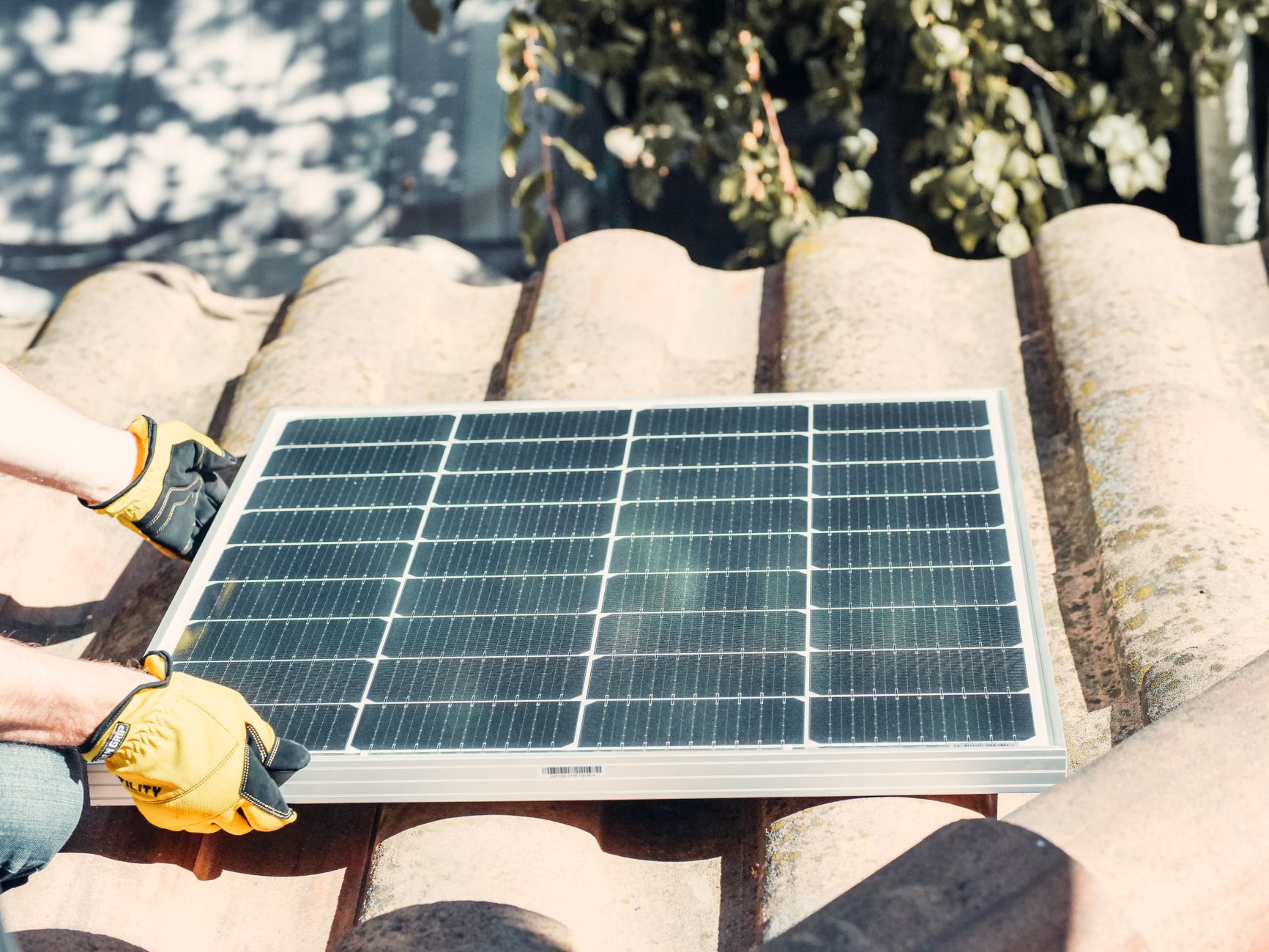 Installateur Panneaux Solaires équipe à Angers
